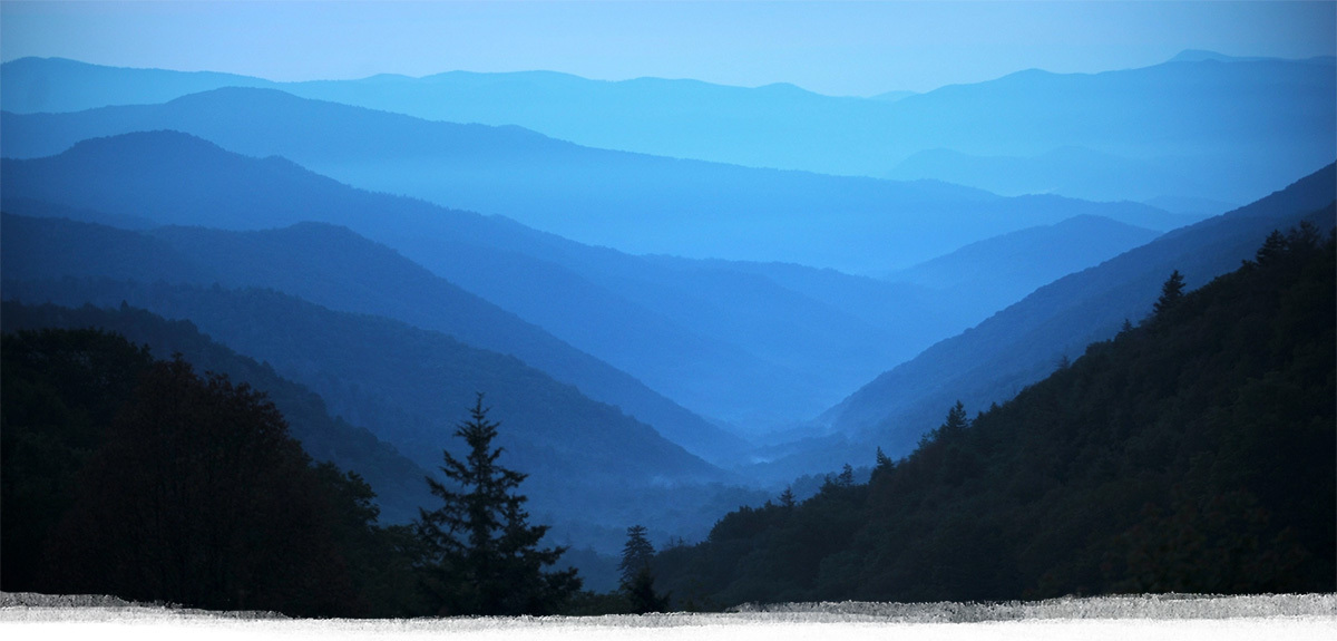layeredmtnsedgewc-7f02b0dd.jpg